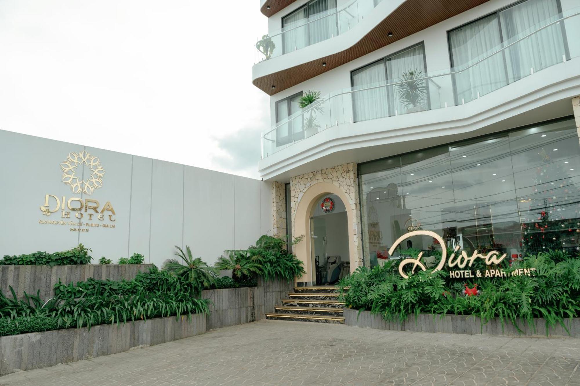 Diora Hotel Pleiku By Hos Eksteriør billede